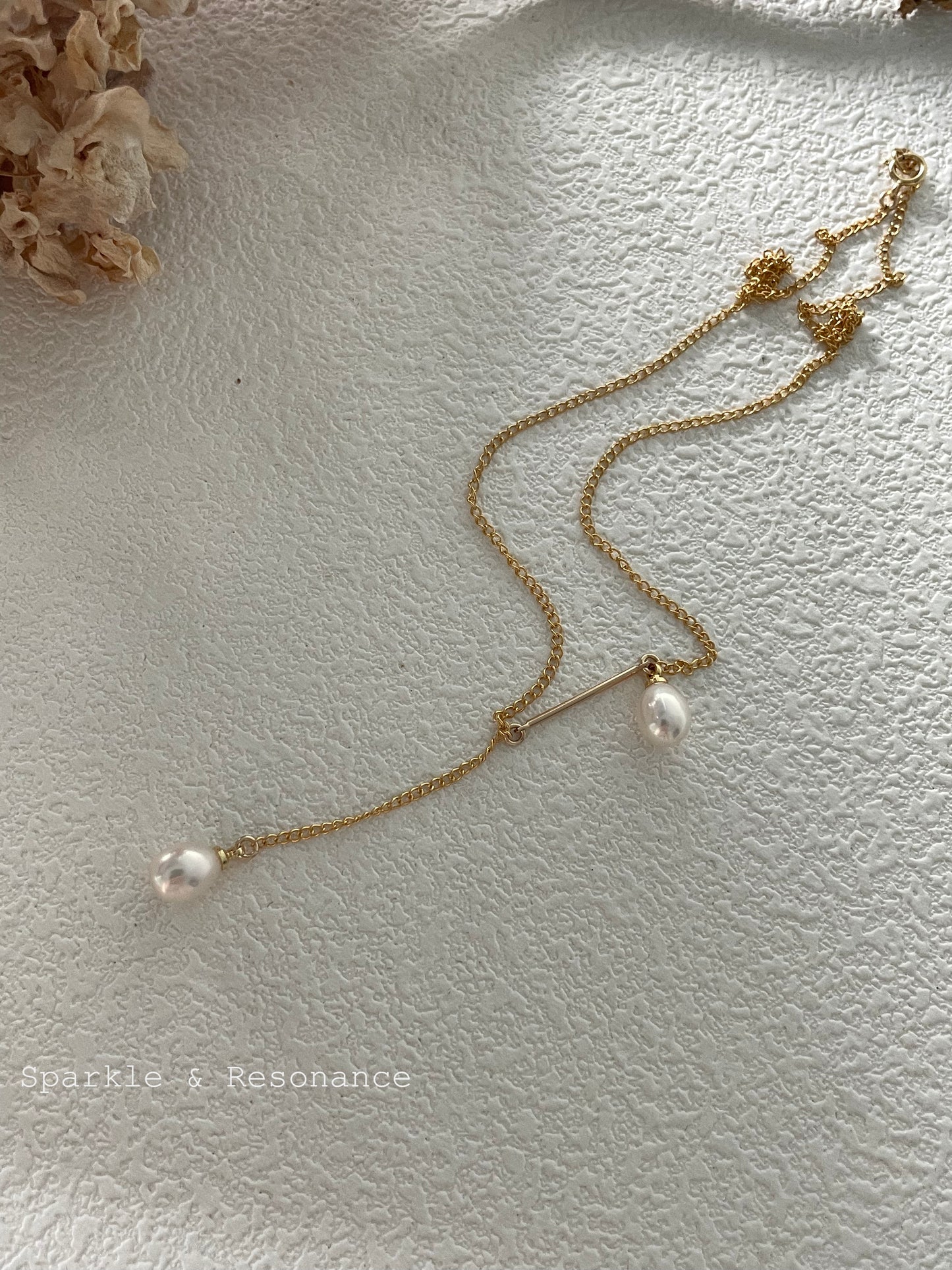 Baroque Pearl Necklace - Gemini