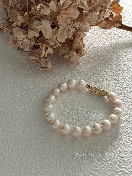 Baroque Pearl Bracelet - Mae