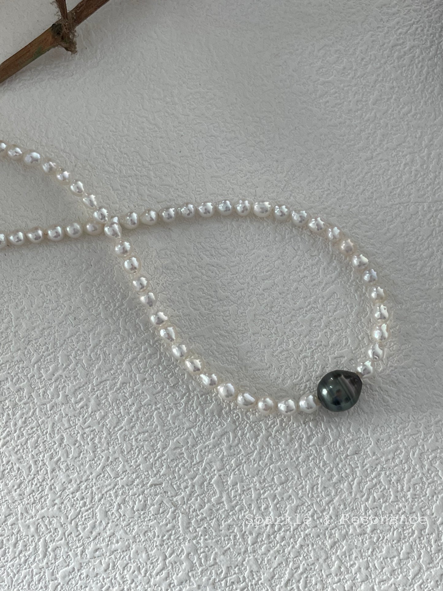 Baroque Pearl Necklace - Tahiti