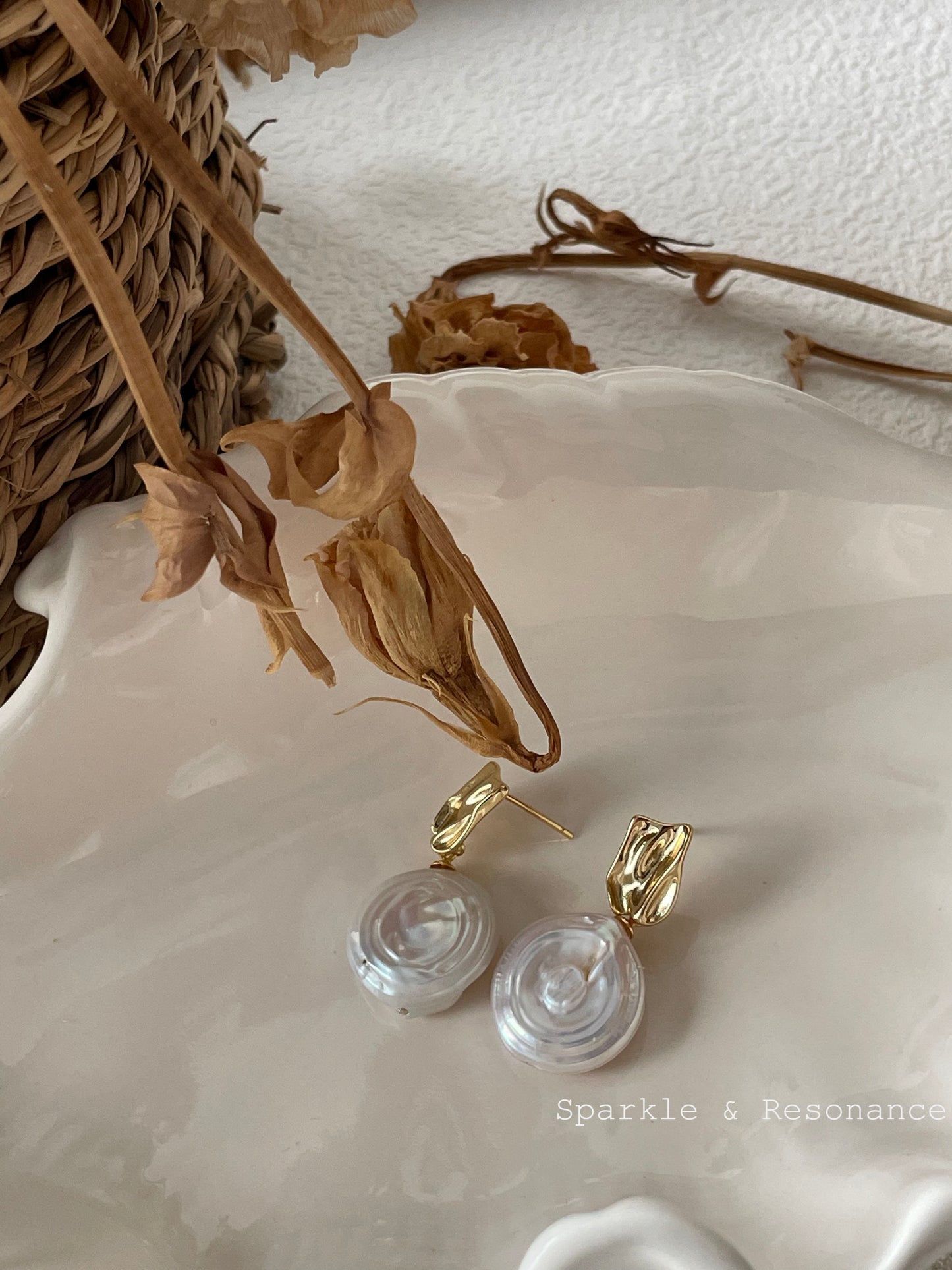 Baroque Pearl Earings - Holiday in Rome (Una)