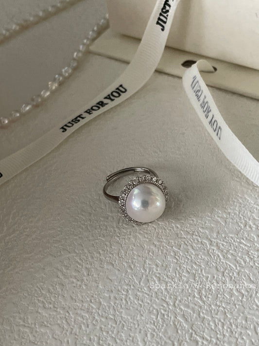 Baroque Pearl Ring - Mabel